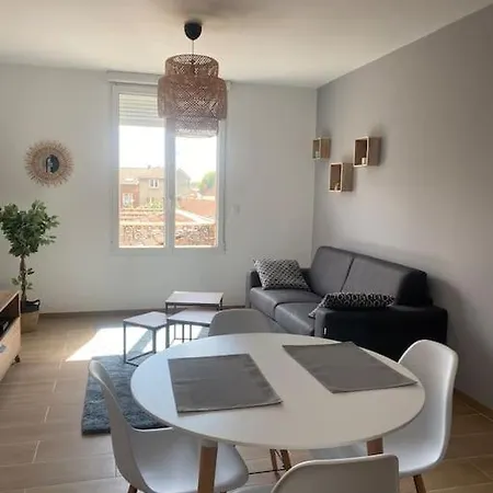 Apartment Le 102 De La Gare: Neuf Et Climatise *